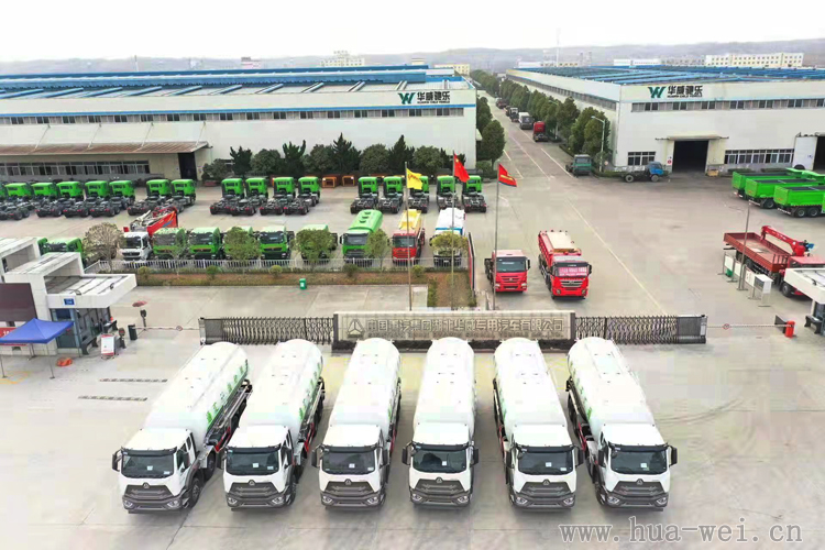 8x4輕量化干混砂漿車(chē)再次批量交付給-新疆伊犁匯通建材